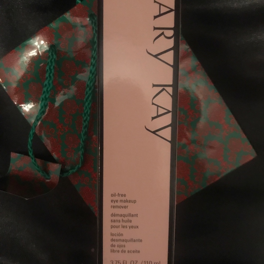 Make up Remover! Mary Kay